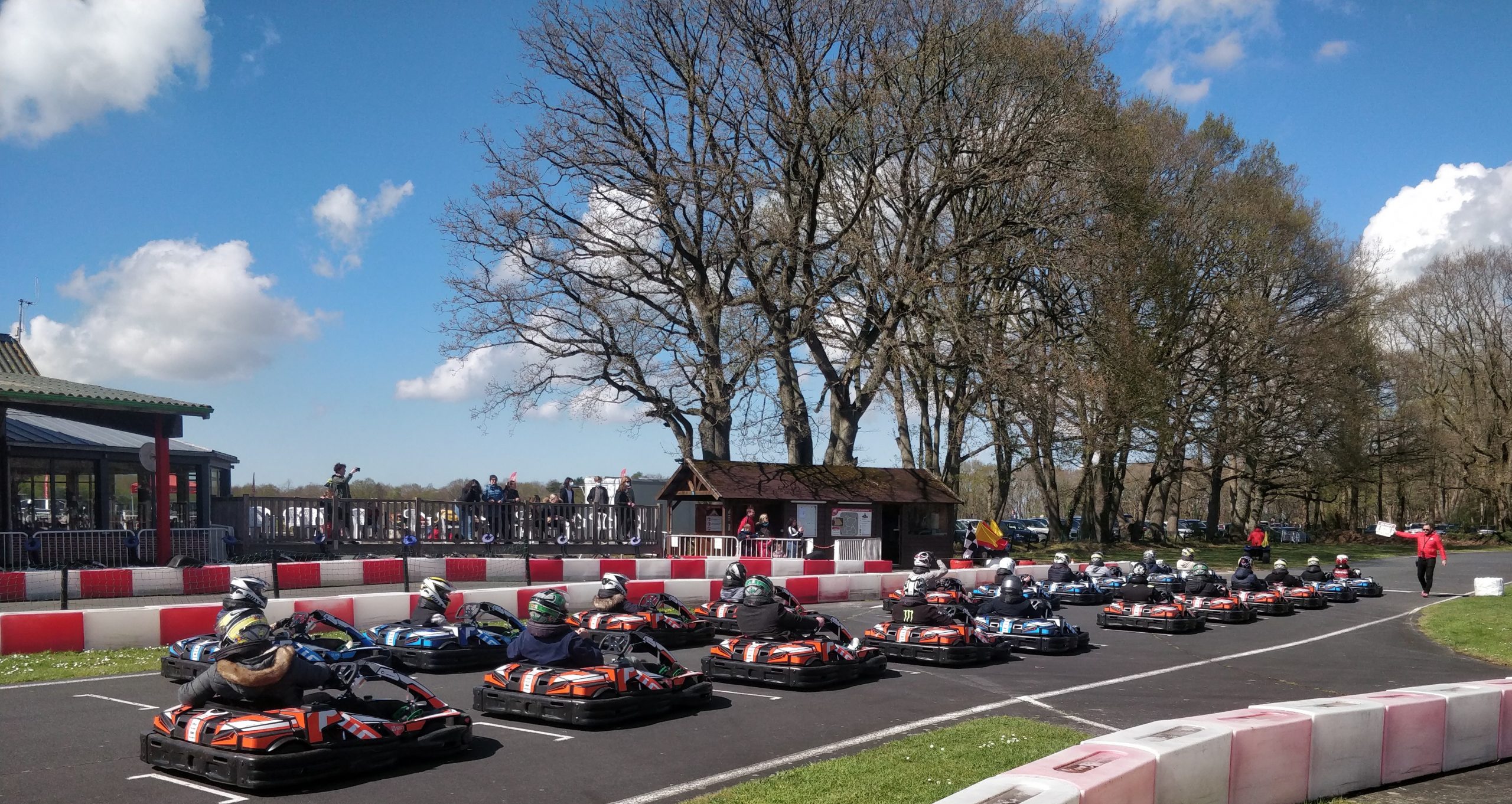 Karting Plus - Un circuit international dans l'Aveyron