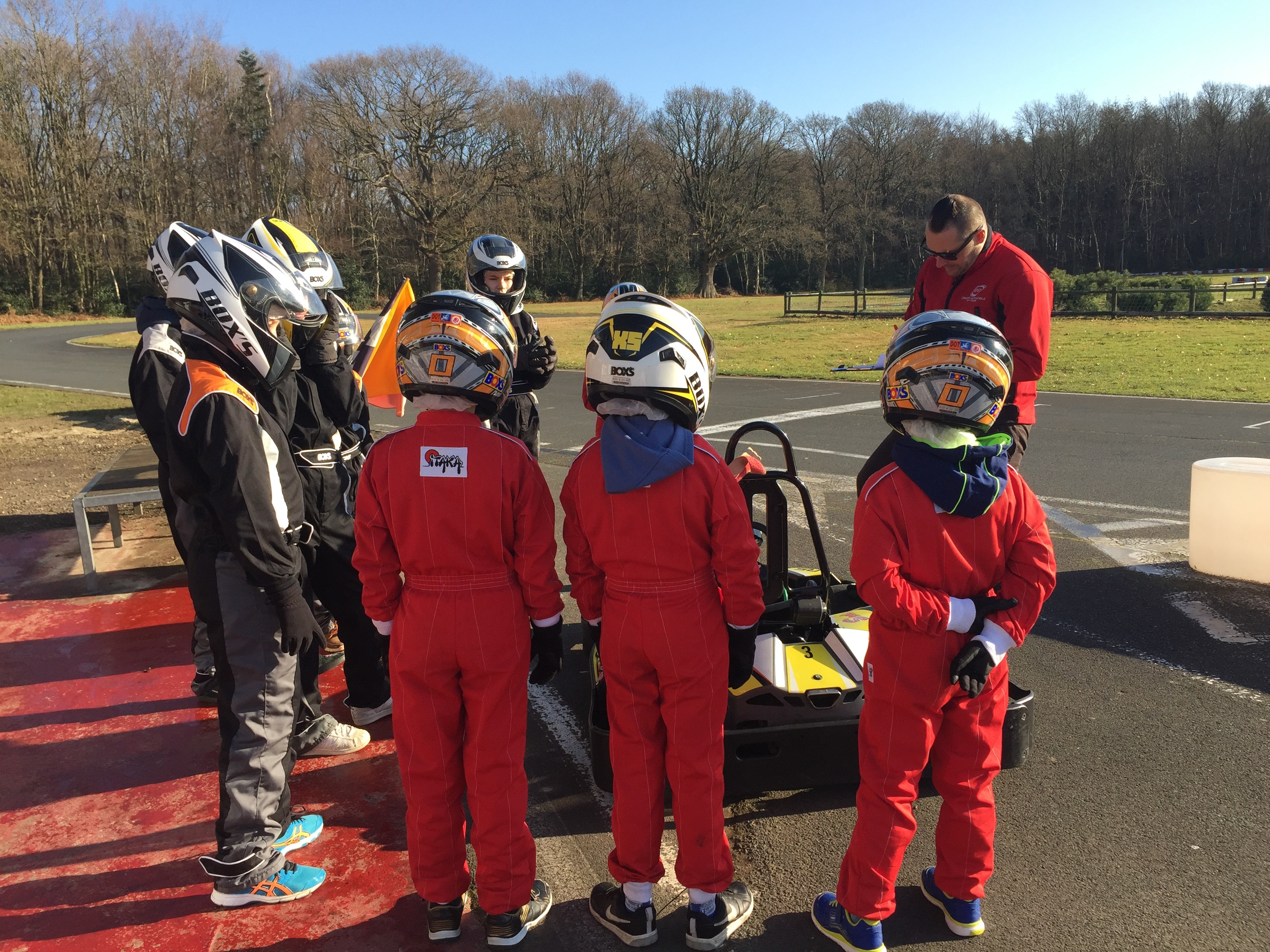 Stage karting pour enfants - Circuit Automobile Pont l'Evêque EIA