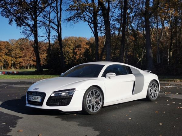 AUDI R8 V8 FSI – Image 2